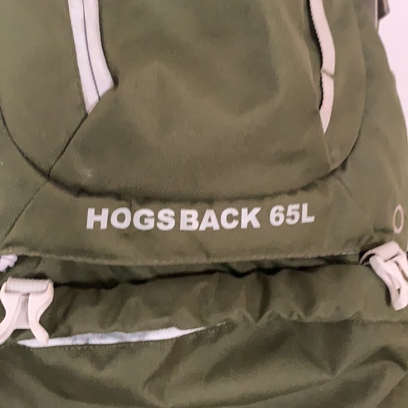 selling this wilderness technology hogs back 65L - Picture 3 of 5